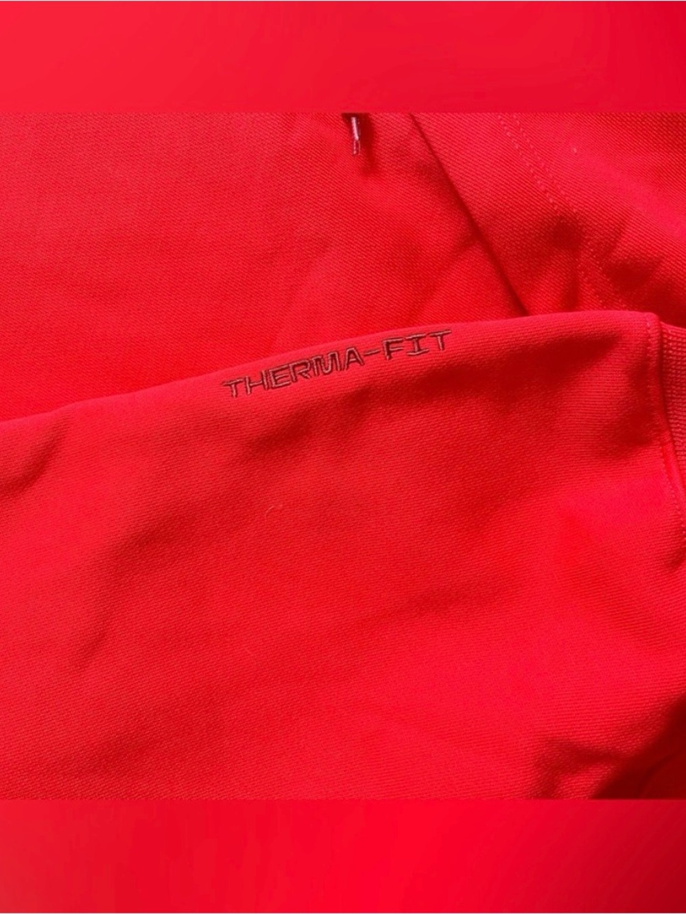NWT!! Nike ACG Therma Fit Hoodie - Picture 3 of 5